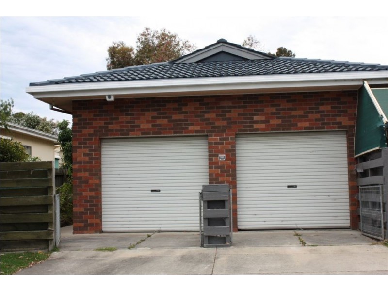 16 John Steet, Inverloch VIC 3996