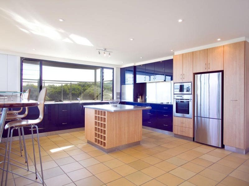 2 Acacia Street, Sandy Point VIC 3959