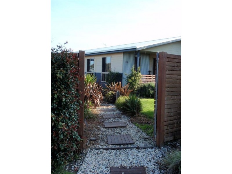 24 Mariner Place, Inverloch VIC 3996