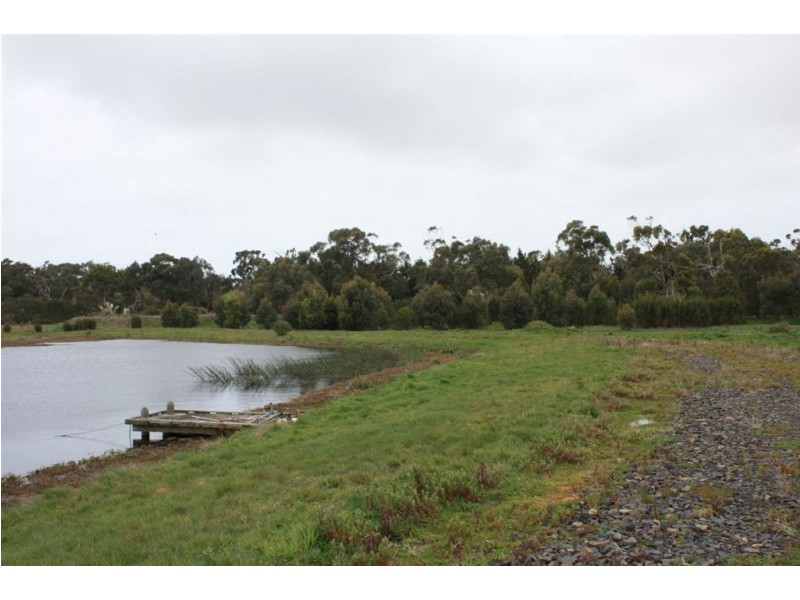 70 Desmond Road, Inverloch VIC 3996
