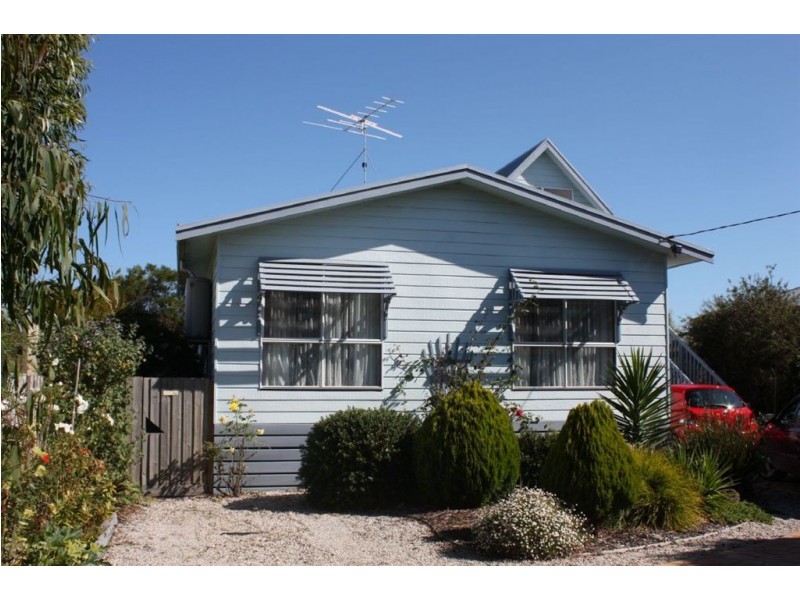 81 Toorak Road, Inverloch VIC 3996