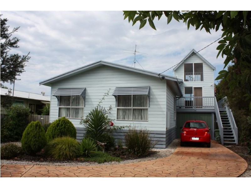 81 Toorak Road, Inverloch VIC 3996