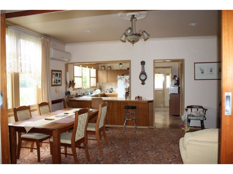 4-8 Main Street, Welshpool VIC 3966