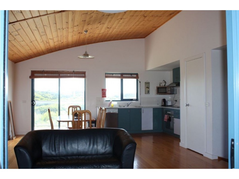 3/5 Acacia Street, Sandy Point VIC 3959