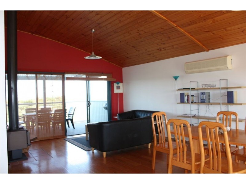 3/5 Acacia Street, Sandy Point VIC 3959