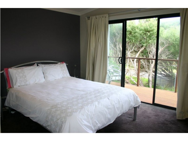 65 Beach Parade, Sandy Point VIC 3959