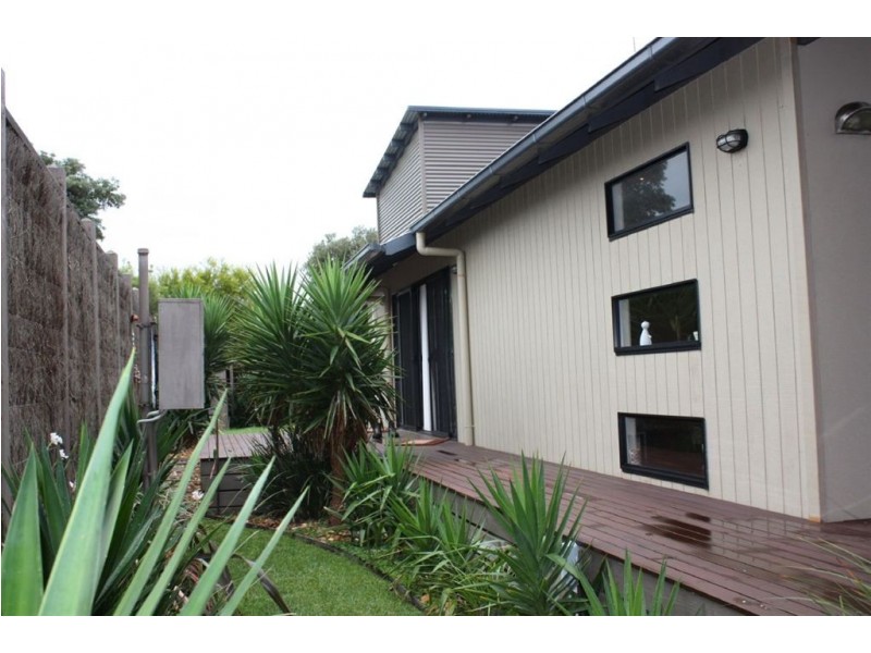 65 Beach Parade, Sandy Point VIC 3959