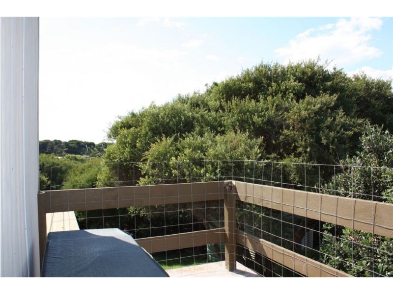 3 Manuka Street, Sandy Point VIC 3959