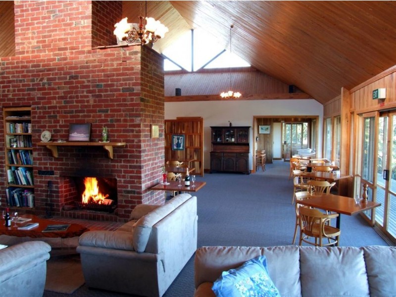 35-41 Thomson Road, Waratah Bay VIC 3959