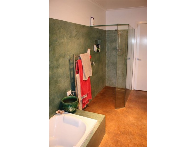 31 Collins Road, Woodleigh VIC 3945