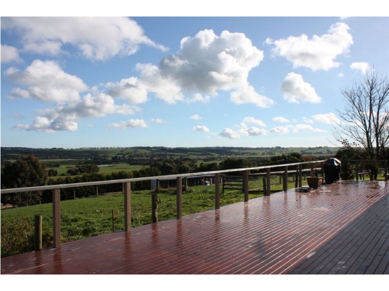 31 Collins Road, Woodleigh VIC 3945