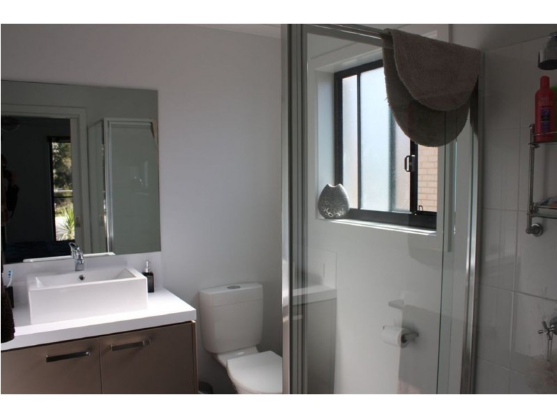 7 Honeyeater Circuit, Inverloch VIC 3996