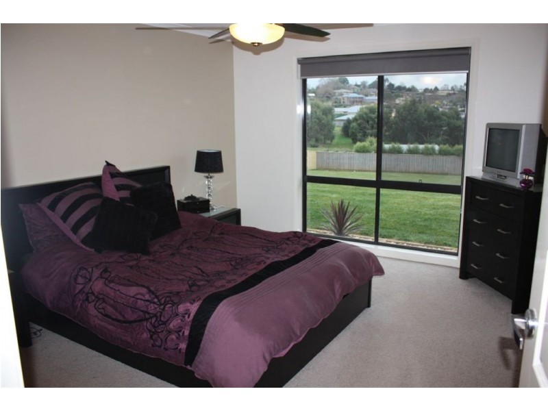 3/3 Cambridge Court, Leongatha VIC 3953