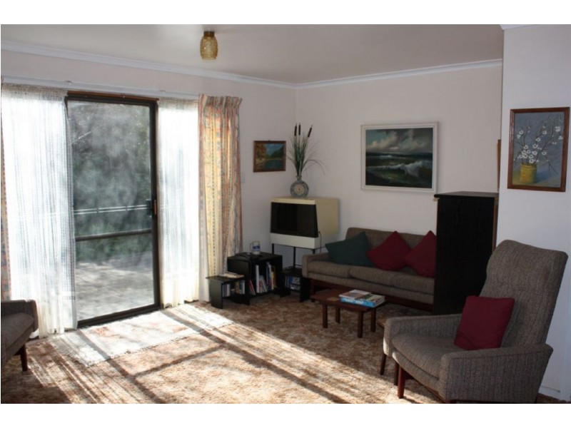 15 John Street, Inverloch VIC 3996