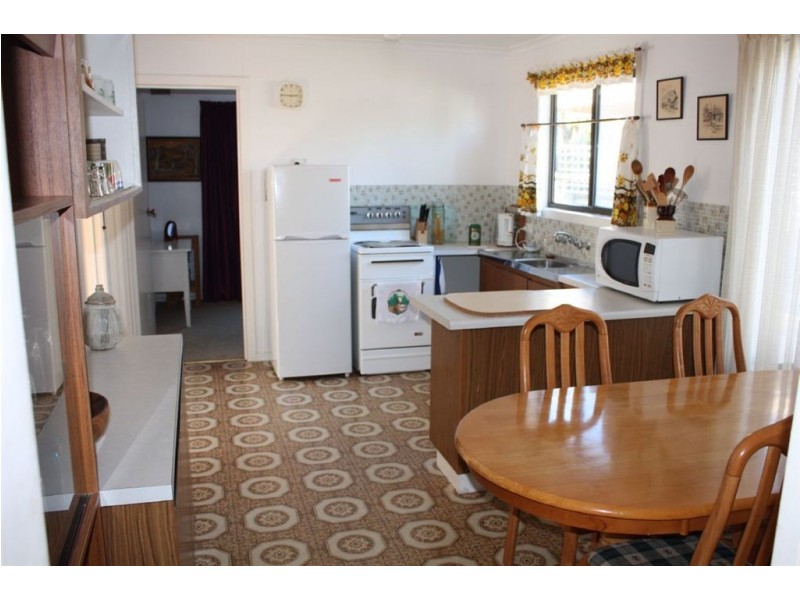 15 John Street, Inverloch VIC 3996