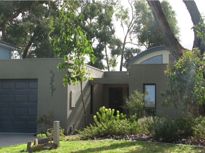 40 Woodland Heath Drive, Inverloch VIC 3996