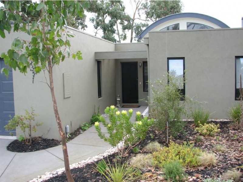 40 Woodland Heath Drive, Inverloch VIC 3996