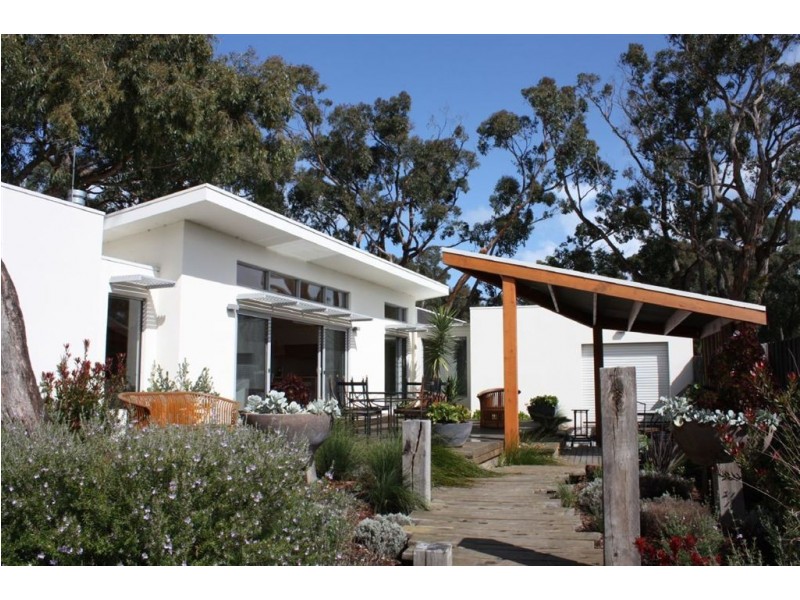 2 Messmate Terrace, Inverloch VIC 3996