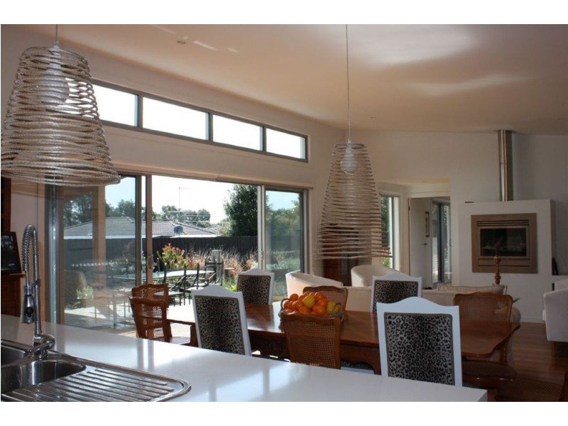 2 Messmate Terrace, Inverloch VIC 3996