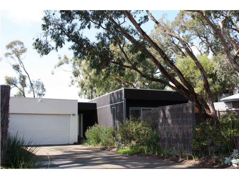 2 Messmate Terrace, Inverloch VIC 3996