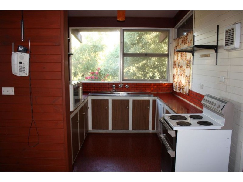 6 Kathryn Close, Inverloch VIC 3996