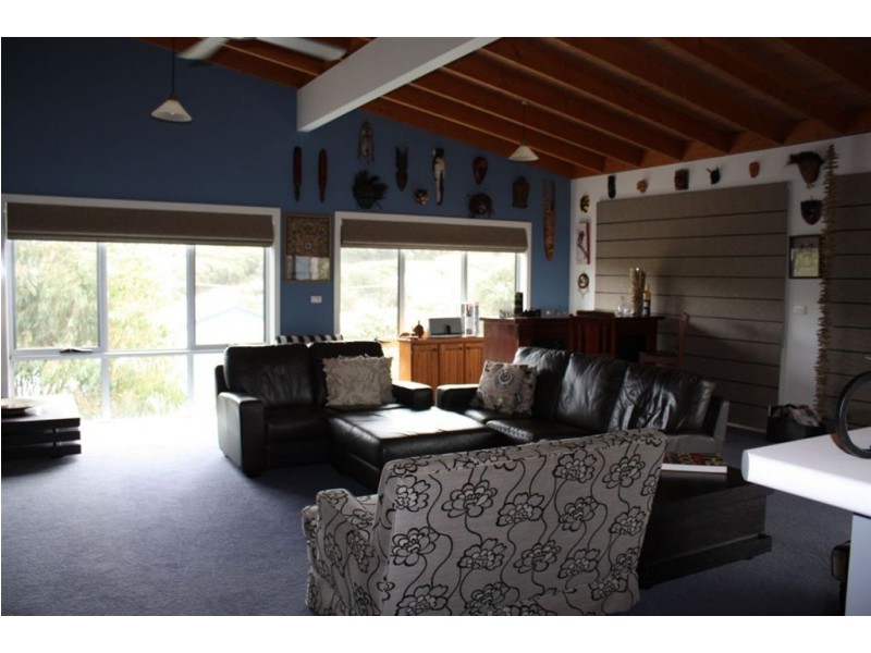 37 McIndoe Street, Venus Bay VIC 3956