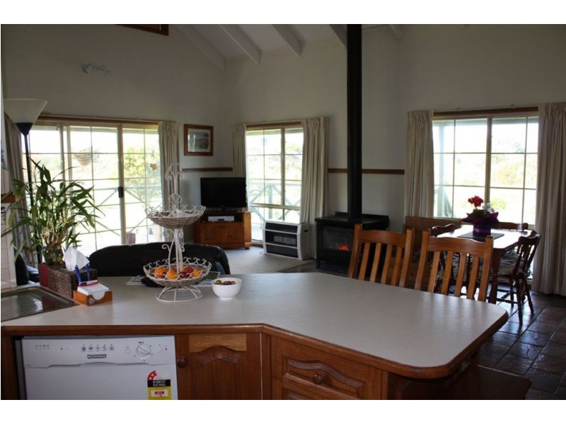 621 Inverloch  Venus Bay Road, Inverloch VIC 3996