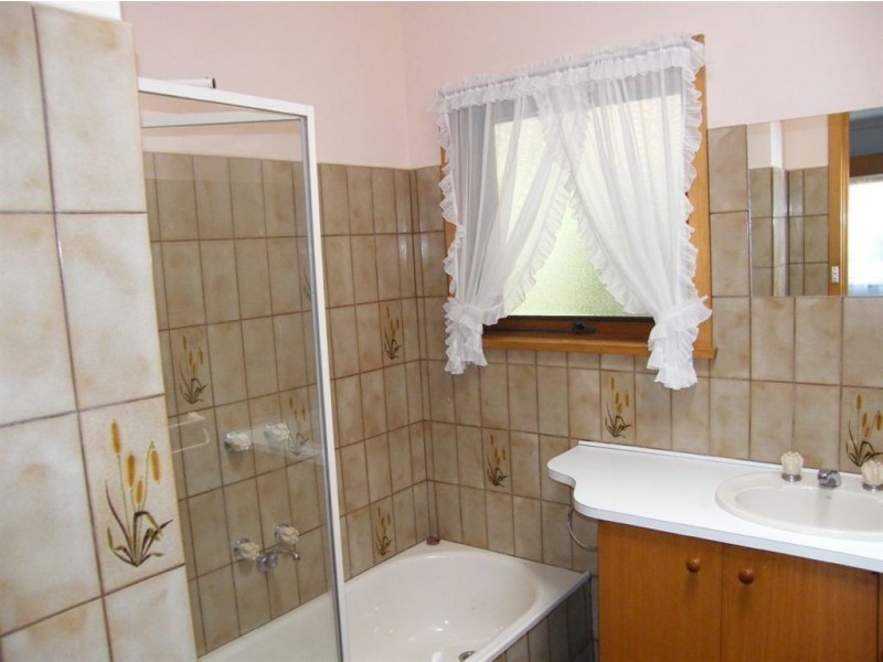 55 Dixon Street, Inverloch VIC 3996