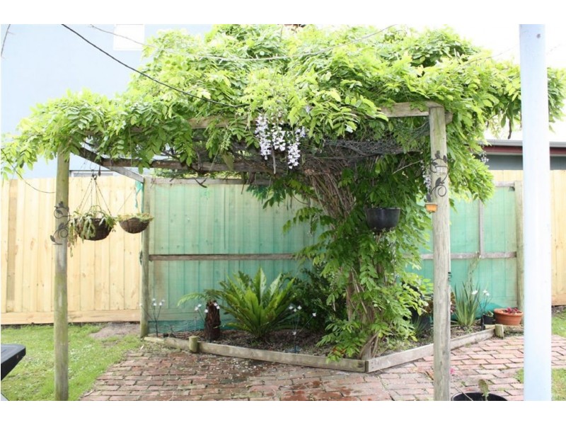 71 Bayview Avenue, Inverloch VIC 3996