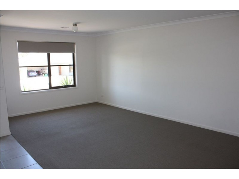 5 Oceanic Drive, Inverloch VIC 3996