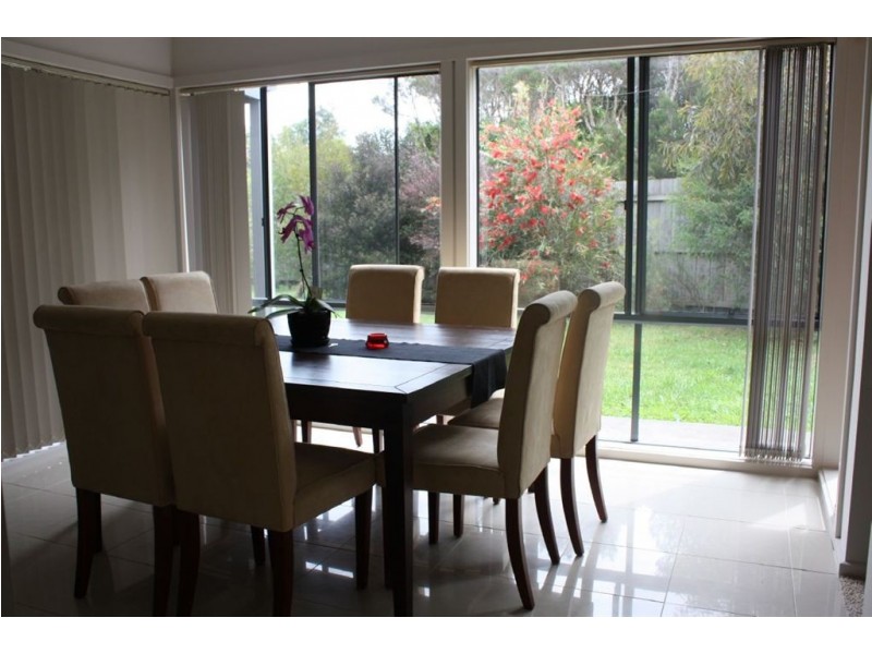 13 Melaleuca Mews, Inverloch VIC 3996