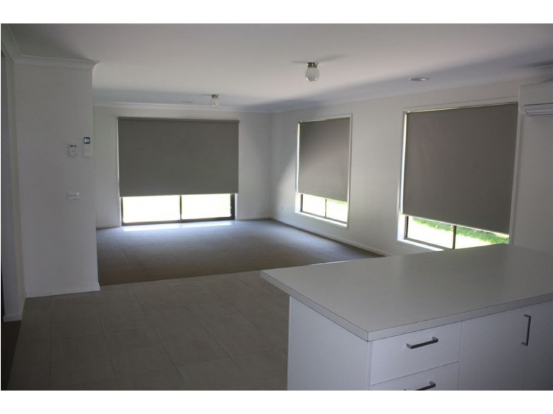 5 Oceanic Drive, Inverloch VIC 3996