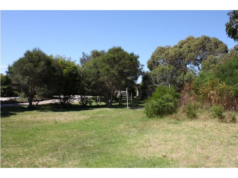 732-734 Lees Road, Venus Bay VIC 3956