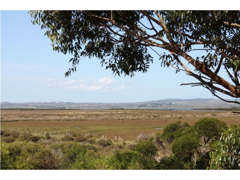 732-734 Lees Road, Venus Bay VIC 3956