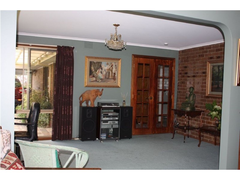 11 Kenneth Street, Inverloch VIC 3996