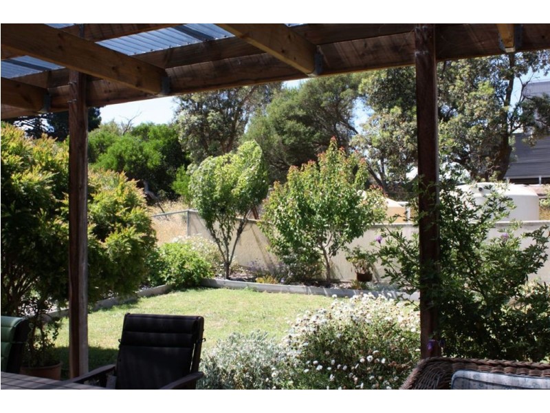 10 Jenkins Street, Venus Bay VIC 3956