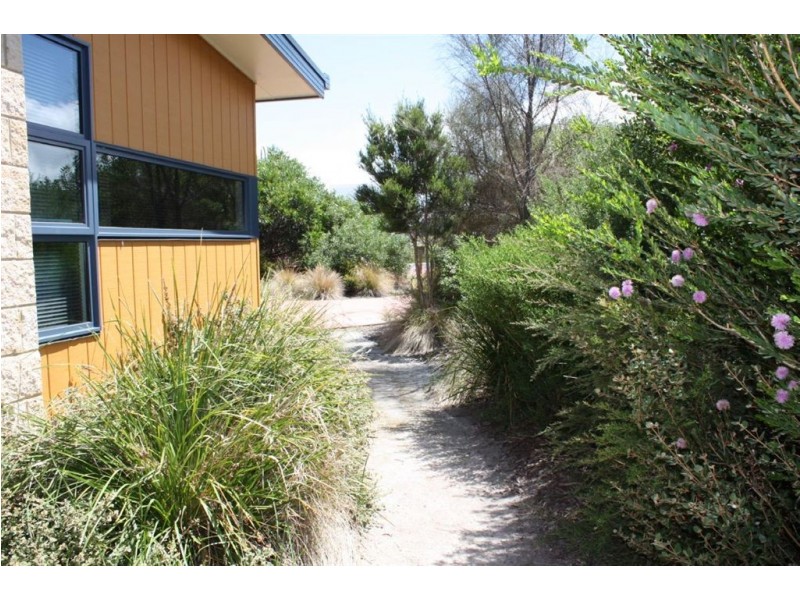 60 Beachcomber Drive, Inverloch VIC 3996