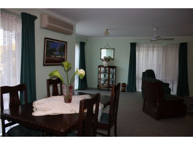 23A Sandy Mount Avenue, Inverloch VIC 3996