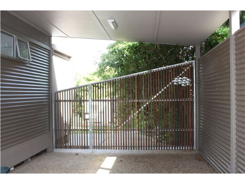 52 Bayview Avenue, Inverloch VIC 3996