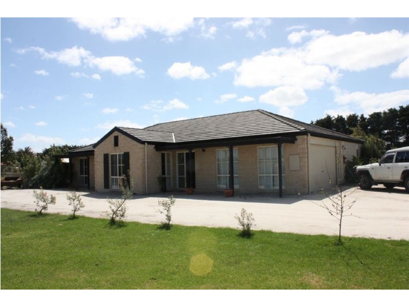 8 Cumberland Court, Tarwin Lower VIC 3956