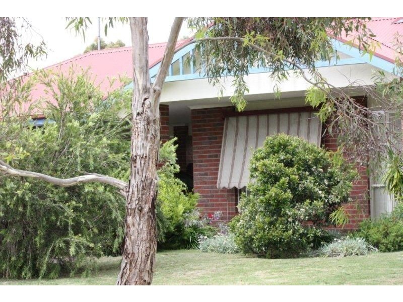 20 Chelsea Square, Inverloch VIC 3996