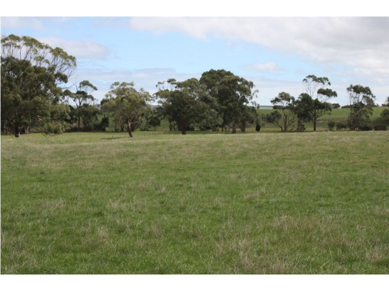 35 Pyles Road, Meeniyan VIC 3956