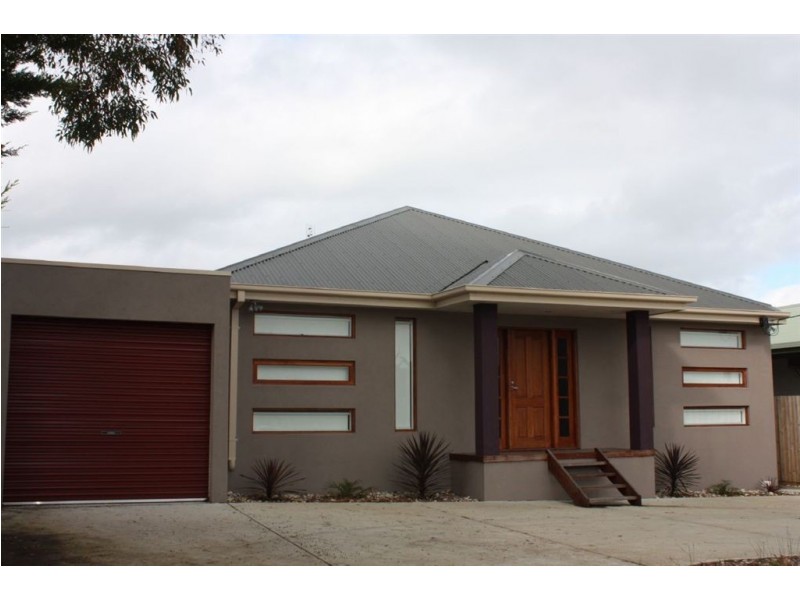20 Cashin Street, Inverloch VIC 3996