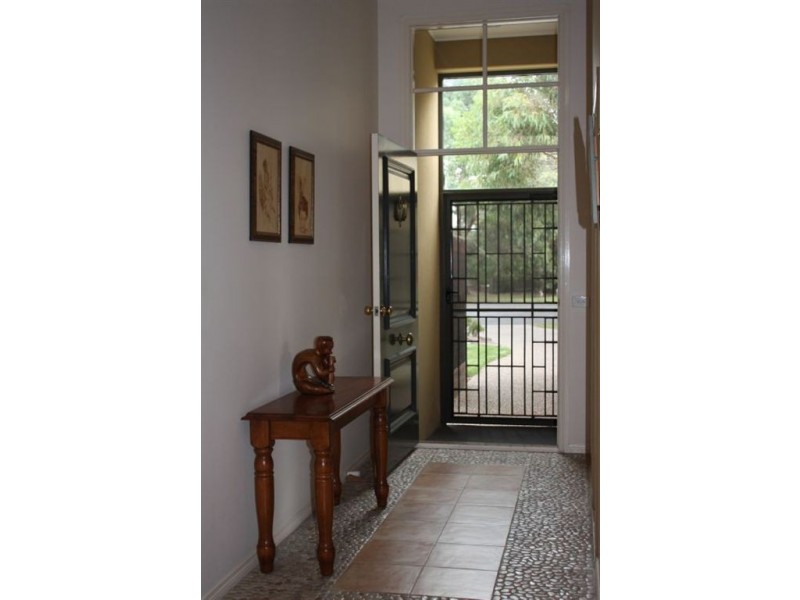 7 Bunurong Court, Inverloch VIC 3996