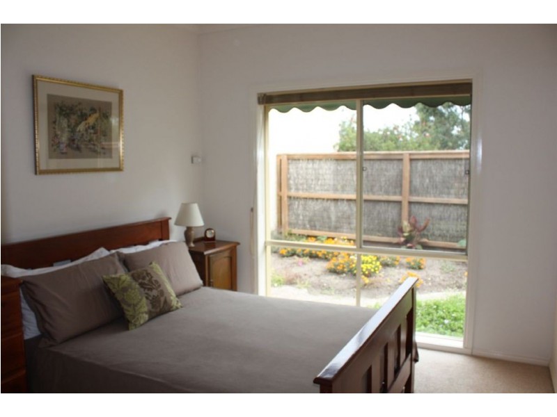 7 Bunurong Court, Inverloch VIC 3996