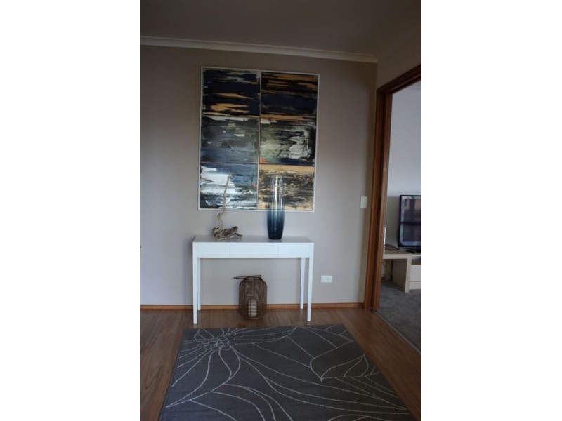 8 Anderson Avenue, Inverloch VIC 3996