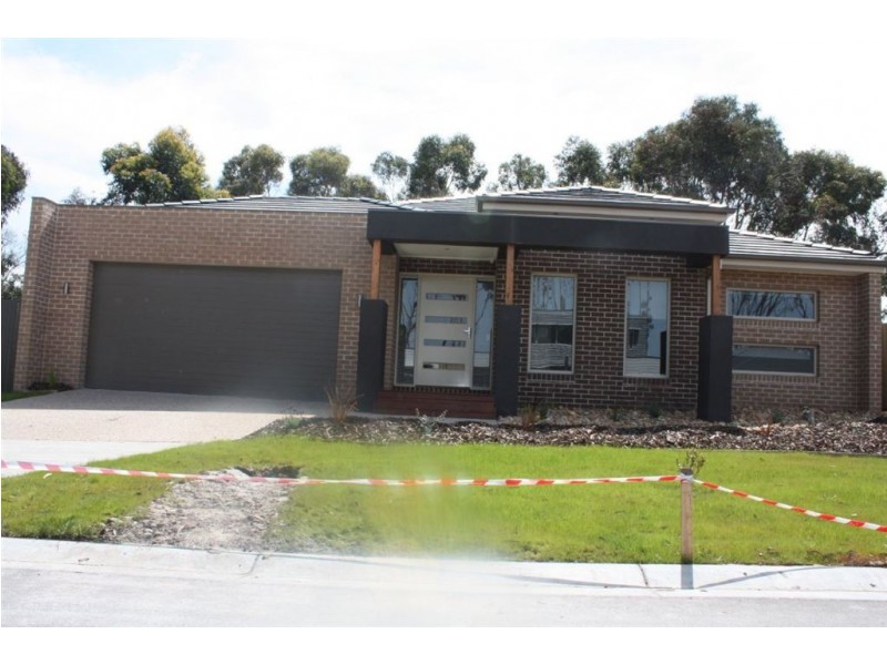 10 Correa Place, Inverloch VIC 3996