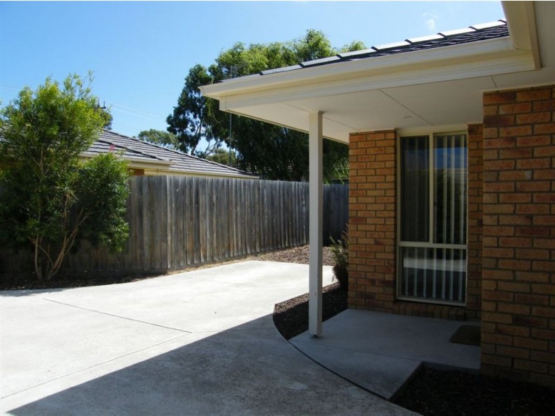 2/20 Powlett Street, Inverloch VIC 3996