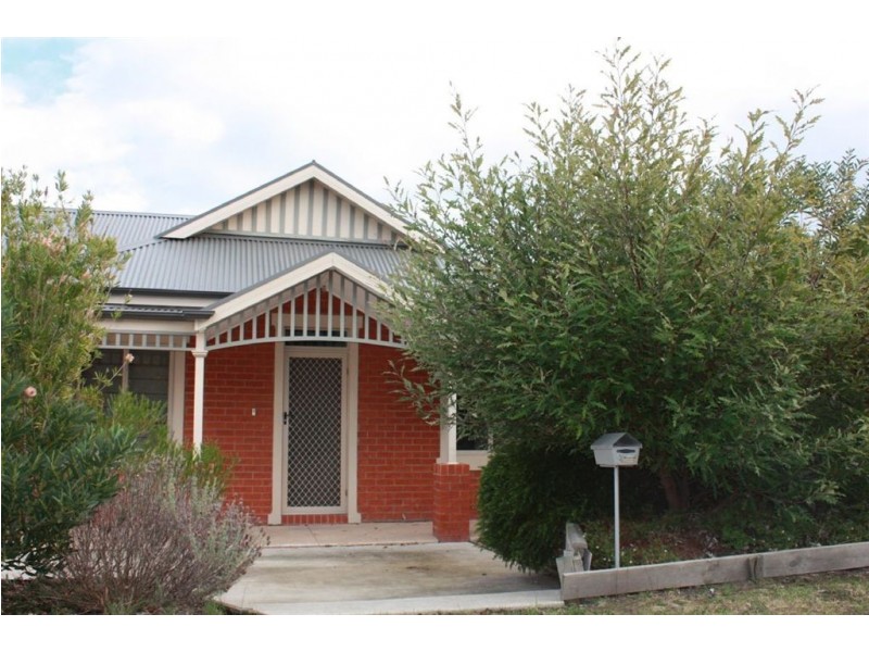 3 Couta Court, Inverloch VIC 3996