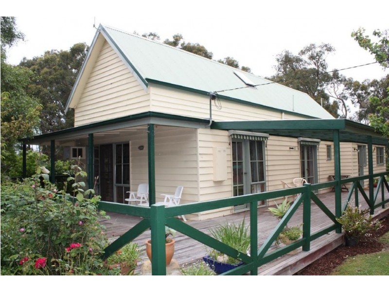 4 Francis Court, Foster VIC 3960